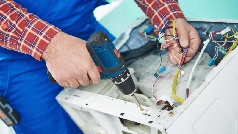 Güngören Carrier Carrier çamaşır makinesi kart tamiri – Su almama arızası orijinal parça ile giderildi. - Teknik servis örneği